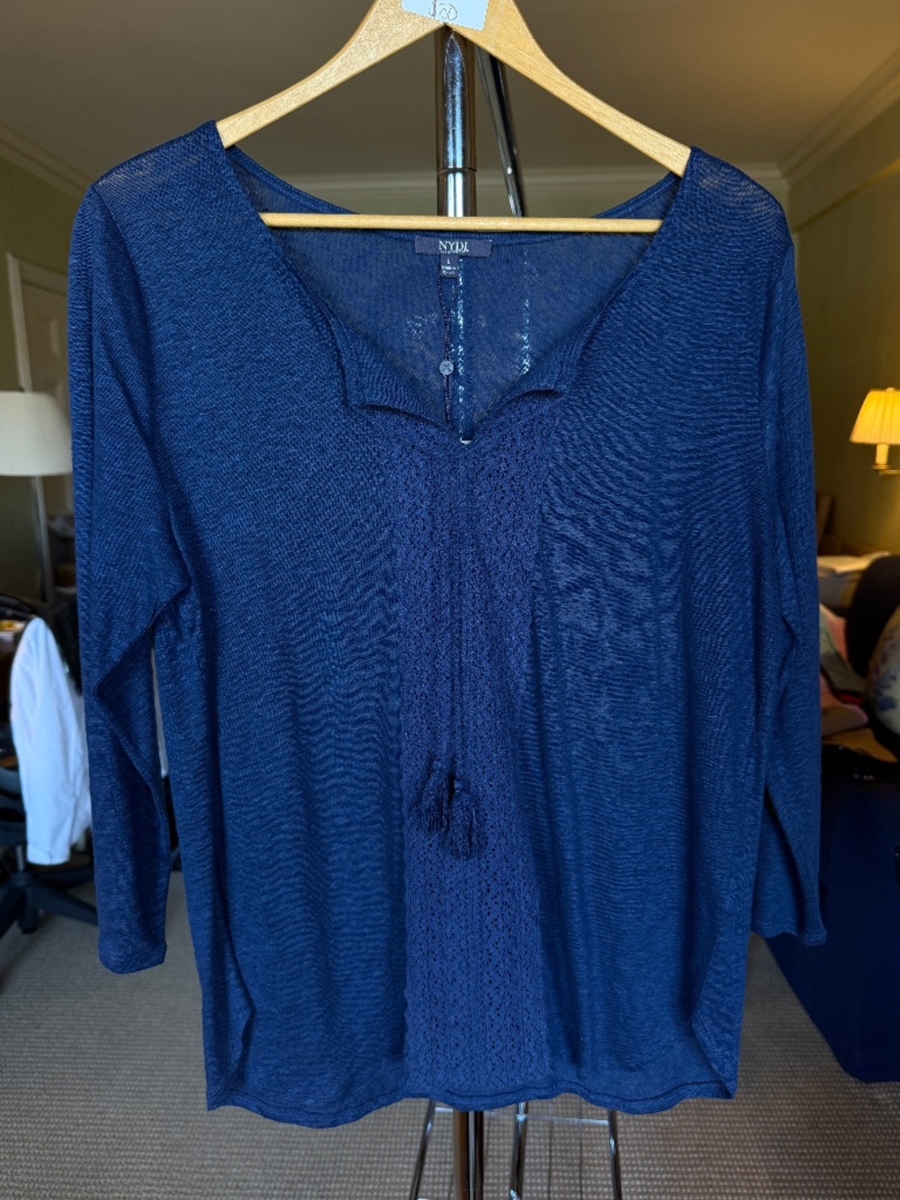 NYDJ NWT Linen Blue Long Sleeve Top